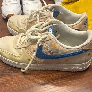 Nike Cream and Blue Athletic Shoes